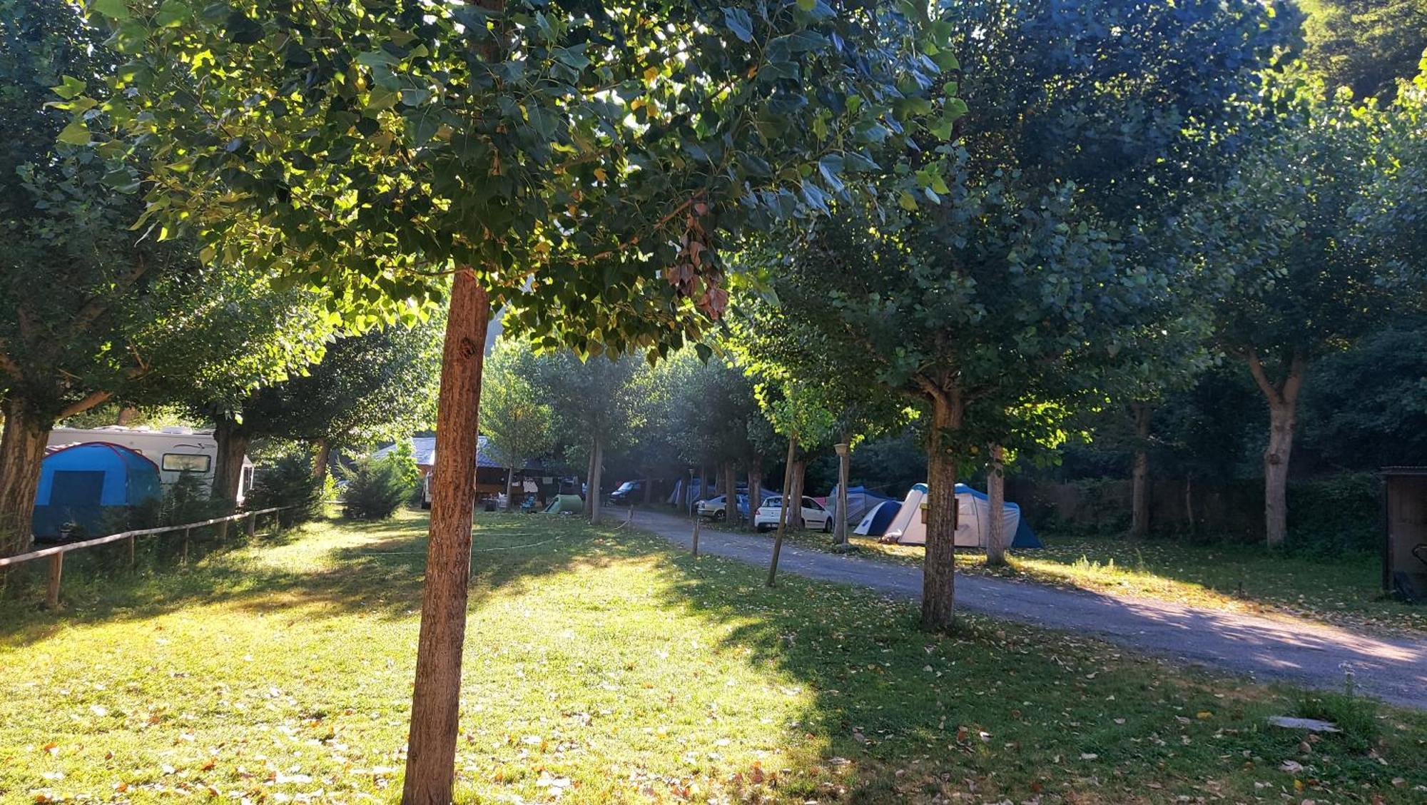 Camping Льяворсі Екстер'єр фото